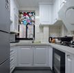 80后厨房白色橱柜装修效果图片2023
