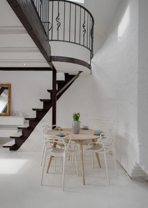 50平米小户型带阁楼 楼梯设计装修效果图片