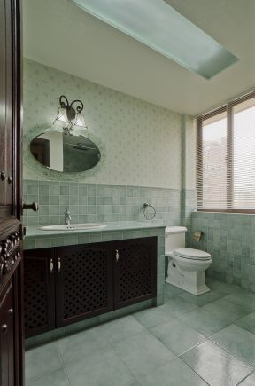 别墅卫生间瓷砖 小卫生间装修效果图片