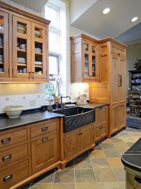 美式室内设计家庭厨房整体橱柜图片