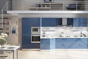 家庭厨房整体蓝色橱柜装修效果图片
