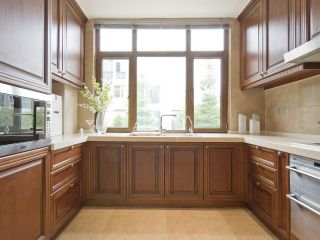 简约中式风格家庭厨房整体橱柜装修效果图片