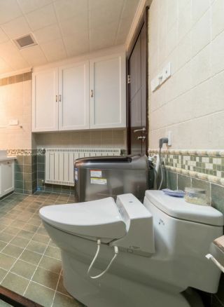 卫浴浴室柜装修图片2023