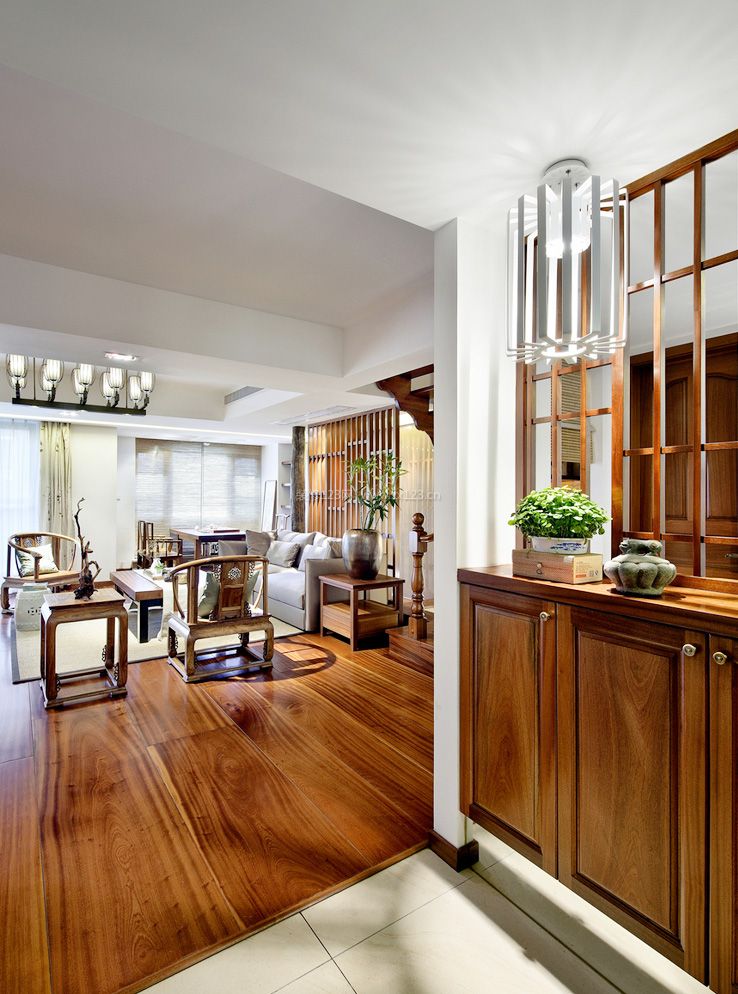 时尚中式风格家居客厅原木地板装修效果图片