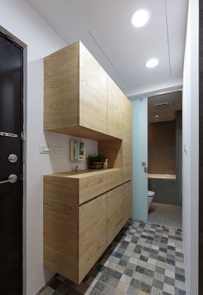 60平米现代家装 进门鞋柜设计图