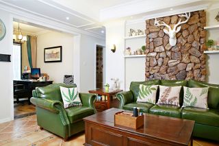 美式别墅客厅沙发背景墙设计装修效果图片