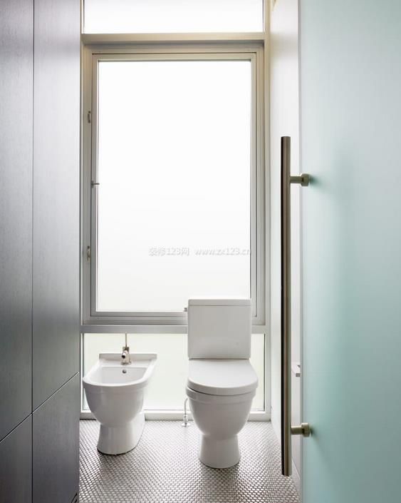 50平米小户型卫生间窗户设计效果图欣赏