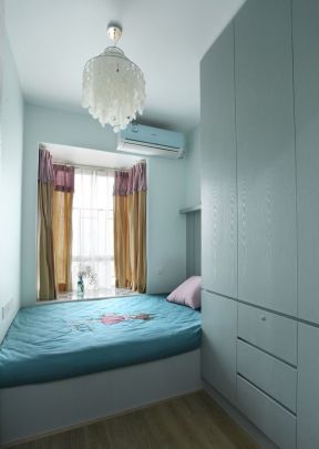 30平米家居小卧室温馨布置装修