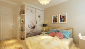 30平米卧室小卧室床头装饰画