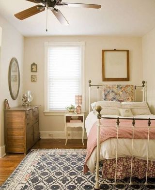 田园风格房间卧室装饰效果图