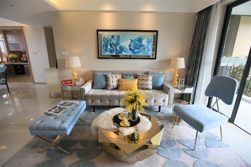 北欧风格装修设计 客厅沙发摆放装修效果图片