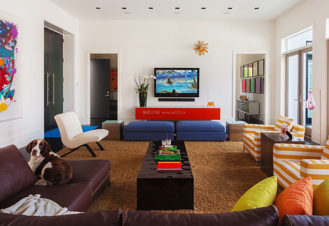 混搭风格15平米客厅沙发摆放装修效果图片2022