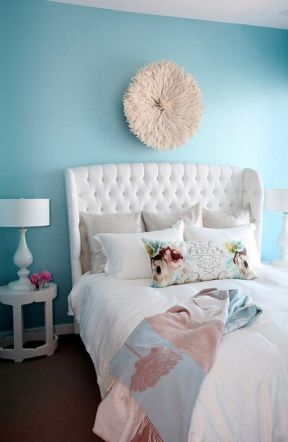 小女生卧室设计 蓝色墙面装修效果图片