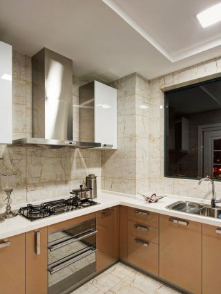 140平米奢华欧式厨房瓷砖装修效果图片