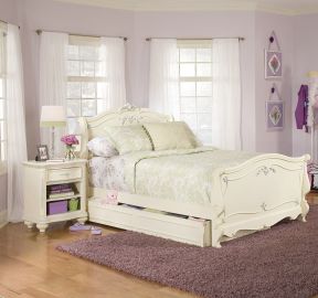 单身女生卧室装修欧式床图片