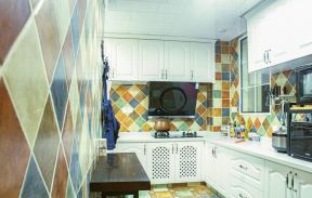 家居美式 厨房瓷砖效果图