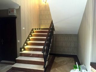 二层别墅楼梯设计图片2023