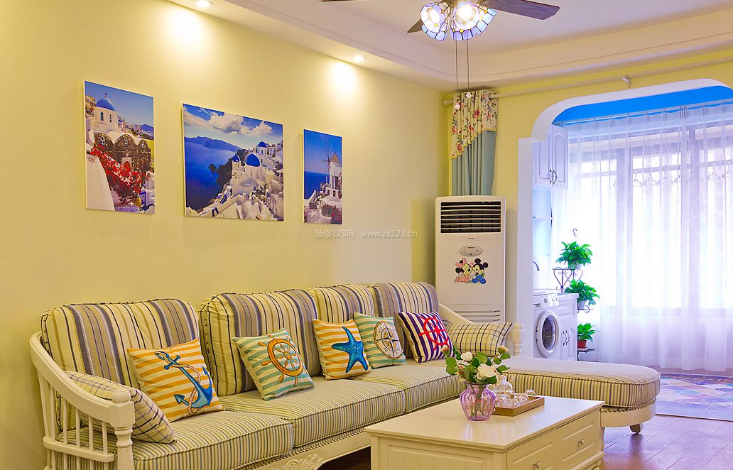 家庭地中海风格客厅沙发背景墙设计效果图