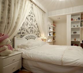 温馨浪漫卧室装修案例图片