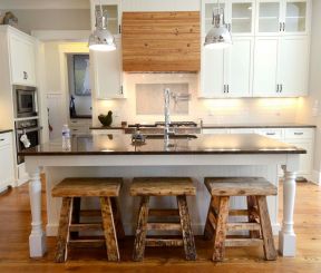 现代混搭风格家庭厨房吧台设计效果图欣赏