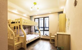 温馨儿童房 高低床装修效果图片