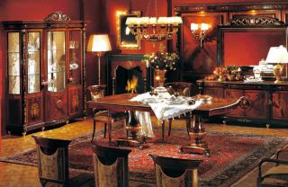 欧式古典风格别墅实木餐桌图片