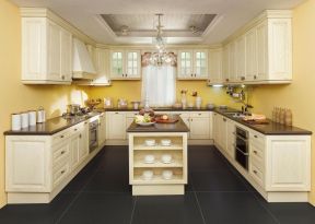 欧式风格橱柜 u型厨房装修效果图