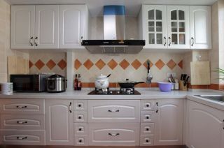 小户型厨房欧式风格橱柜装修效果图大全2023图片