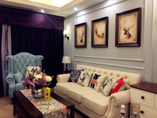 小户型美式客厅装饰画装修效果图片