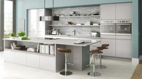 现代风格整体橱柜 创意厨房装修