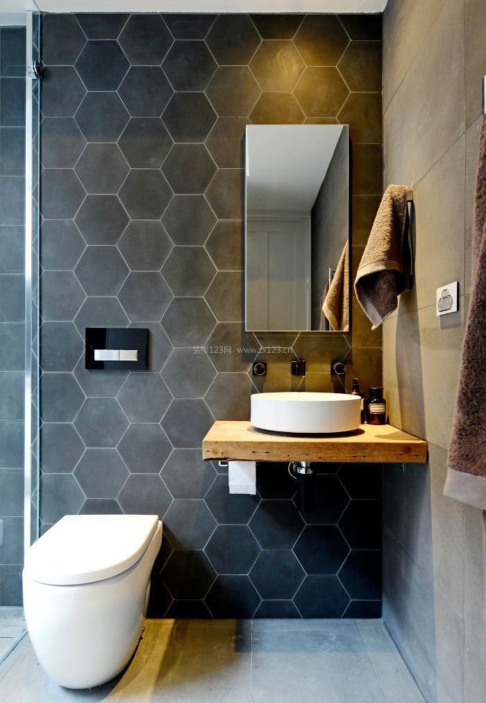 4平米正方形卫生间浴室装饰效果图