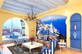 90平米地中海风情客厅沙发背景墙装修效果图片