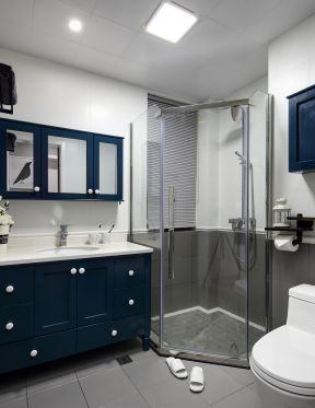95平米三居室卫生间浴室装修图