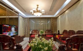 别墅现代中式  客厅中式实木沙发图片