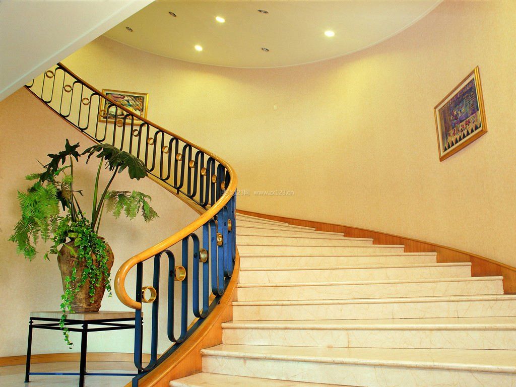 东南亚风格别墅楼梯设计装修效果图
