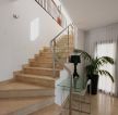 现代别墅楼梯室内装饰设计效果图