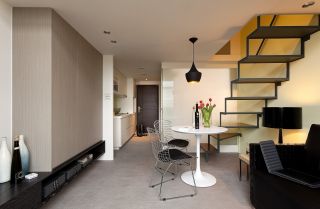 现代风格跃层客厅灯具室内装饰设计效果图