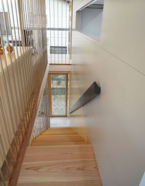 现代简约家装复式楼阁楼楼梯图片
