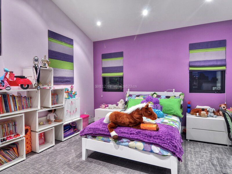 可爱女生紫色卧室装修效果图