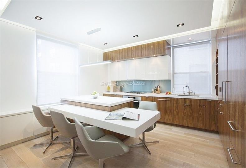 现代风格厨房与餐厅之间室内隔断设计装修效果图 