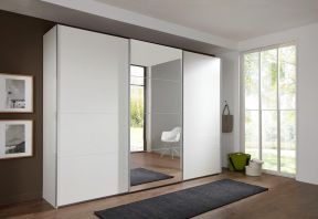 现代家装设计卧室移门衣柜 