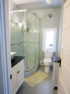 小面积卫生间 卫生间淋浴隔断装修效果图片
