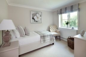 50平米小户型卧室纯色壁纸装修效果图片