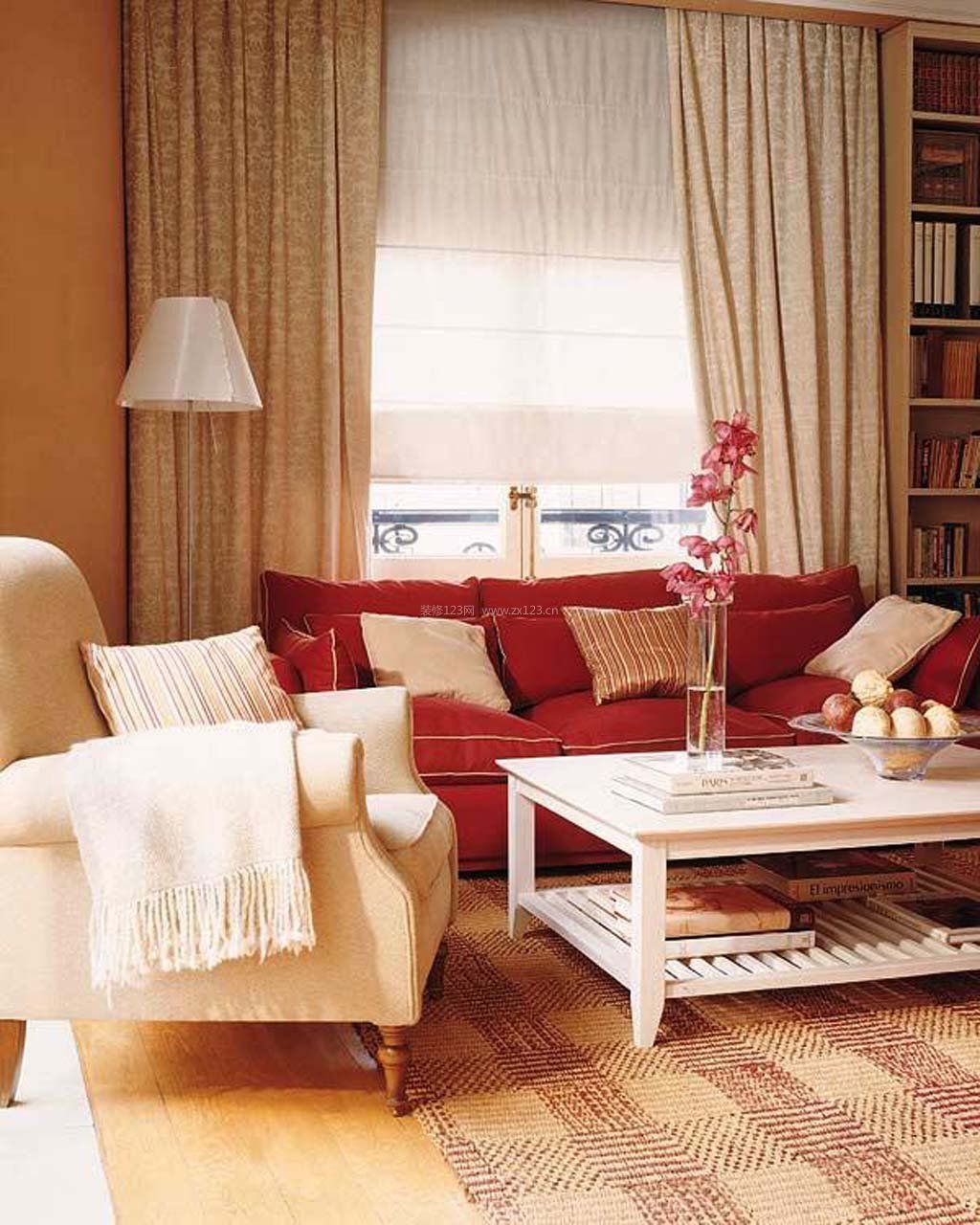 小户型家装客厅窗帘设计效果图