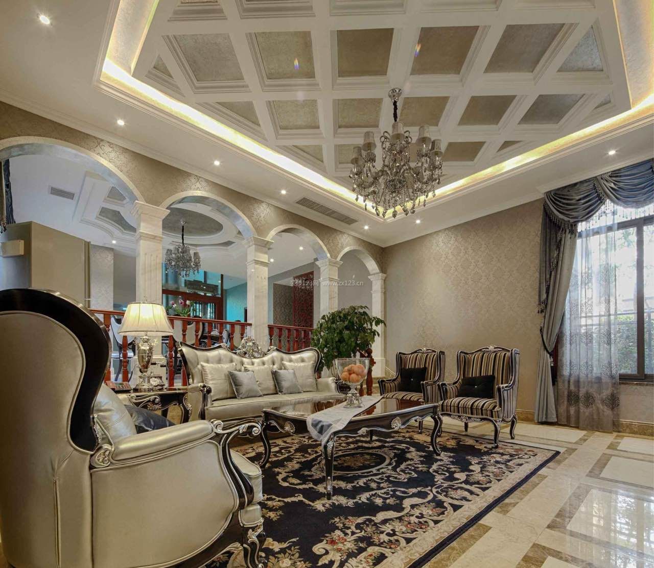 欧式新古典风格装修效果图片 别墅客厅设计