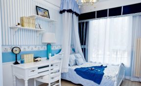 10平米儿童卧室条纹壁纸装修效果图片