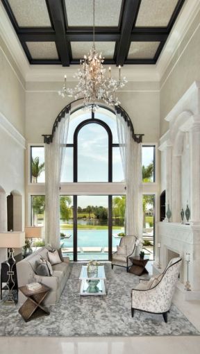 房子地中海风格挑高客厅装修效果图欣赏