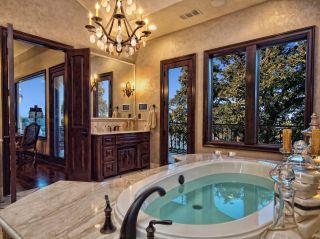 房子地中海风格室内浴池装修图