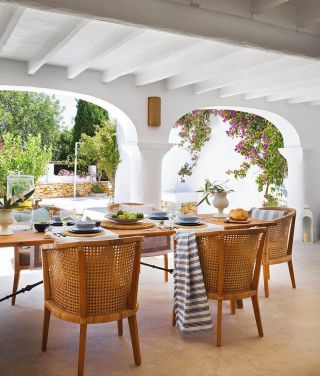 房子地中海风格家庭餐厅设计效果图