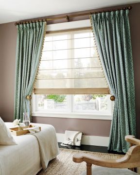 家居风水欧式卧室窗帘装修效果图片